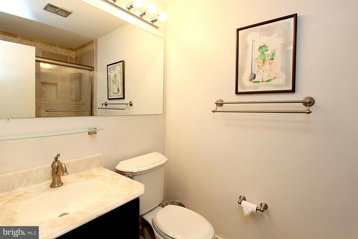 COLLEGE GARDENS - Residential