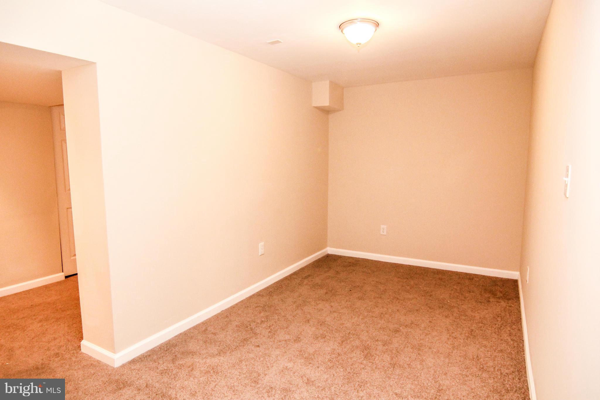 MONTCLAIR - Residential