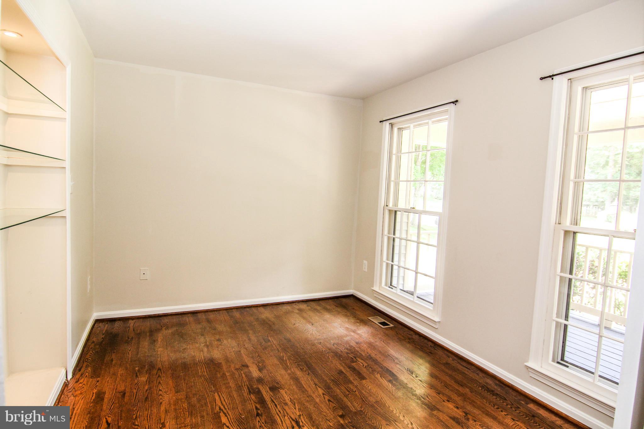 MONTCLAIR - Residential