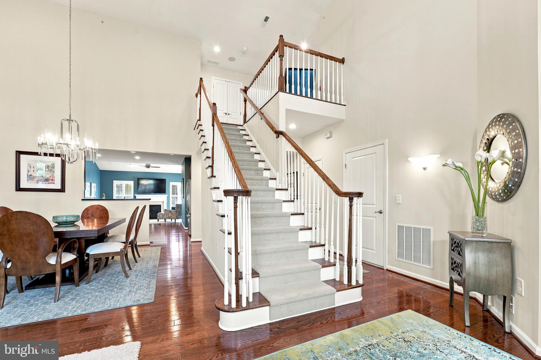 117 MUSTANG WAY