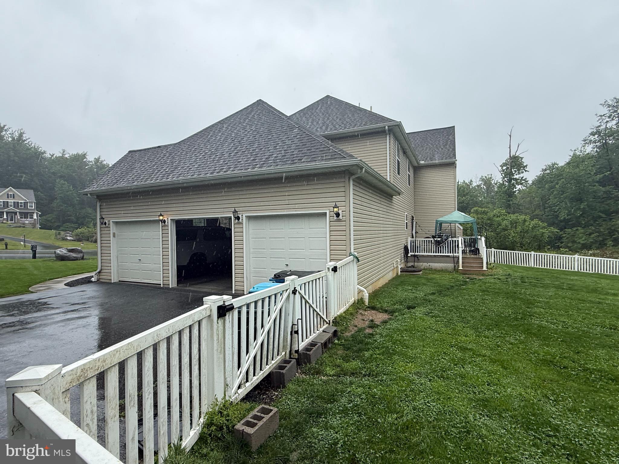 234 CRIMSON LANE