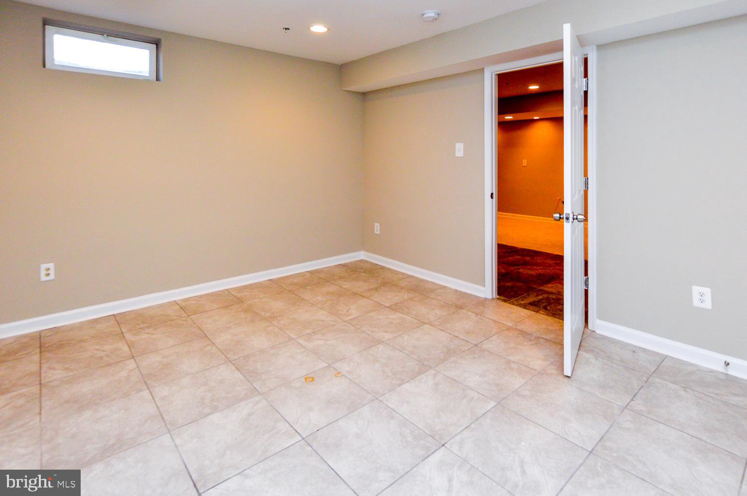 SIMMONS ACRES-ADDN - Residential