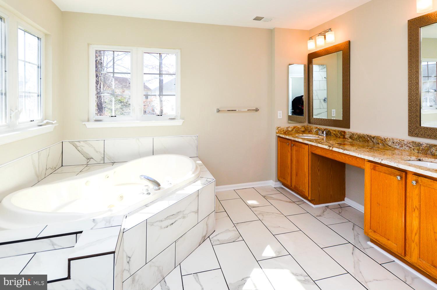 SIMMONS ACRES-ADDN - Residential