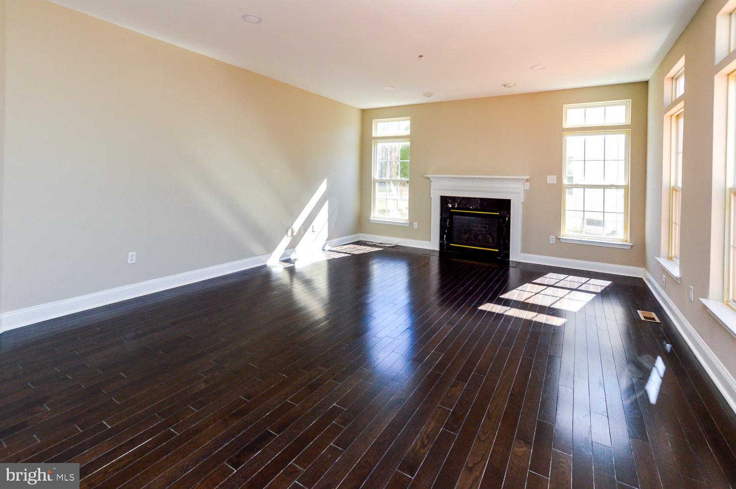 SIMMONS ACRES-ADDN - Residential