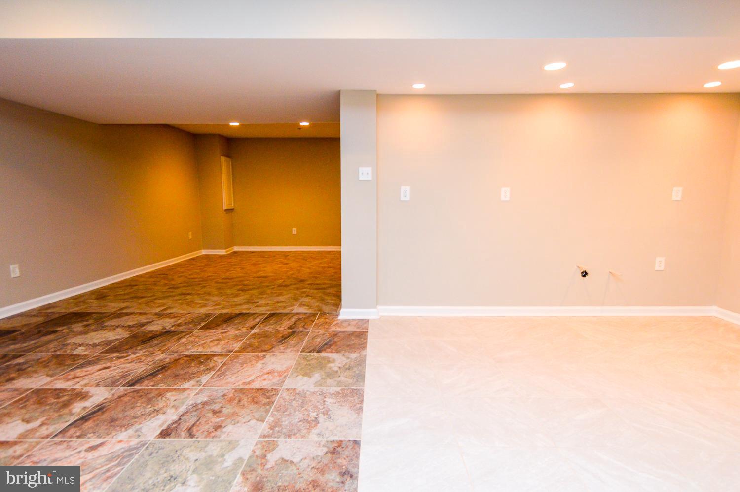 SIMMONS ACRES-ADDN - Residential