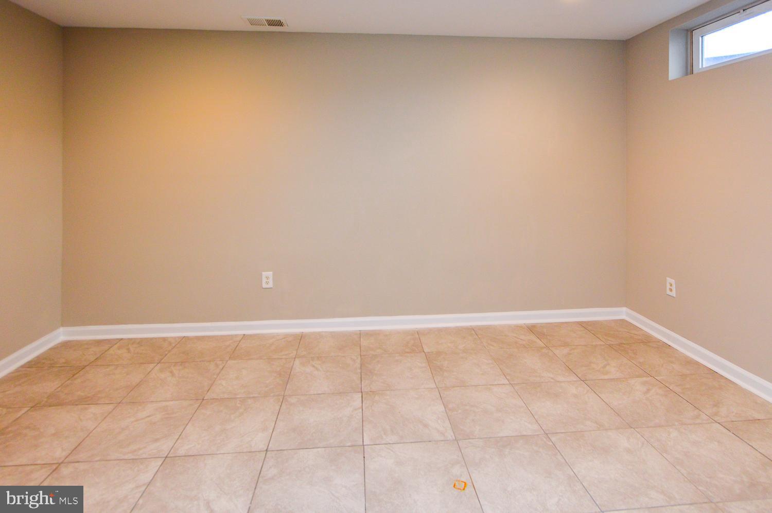 SIMMONS ACRES-ADDN - Residential