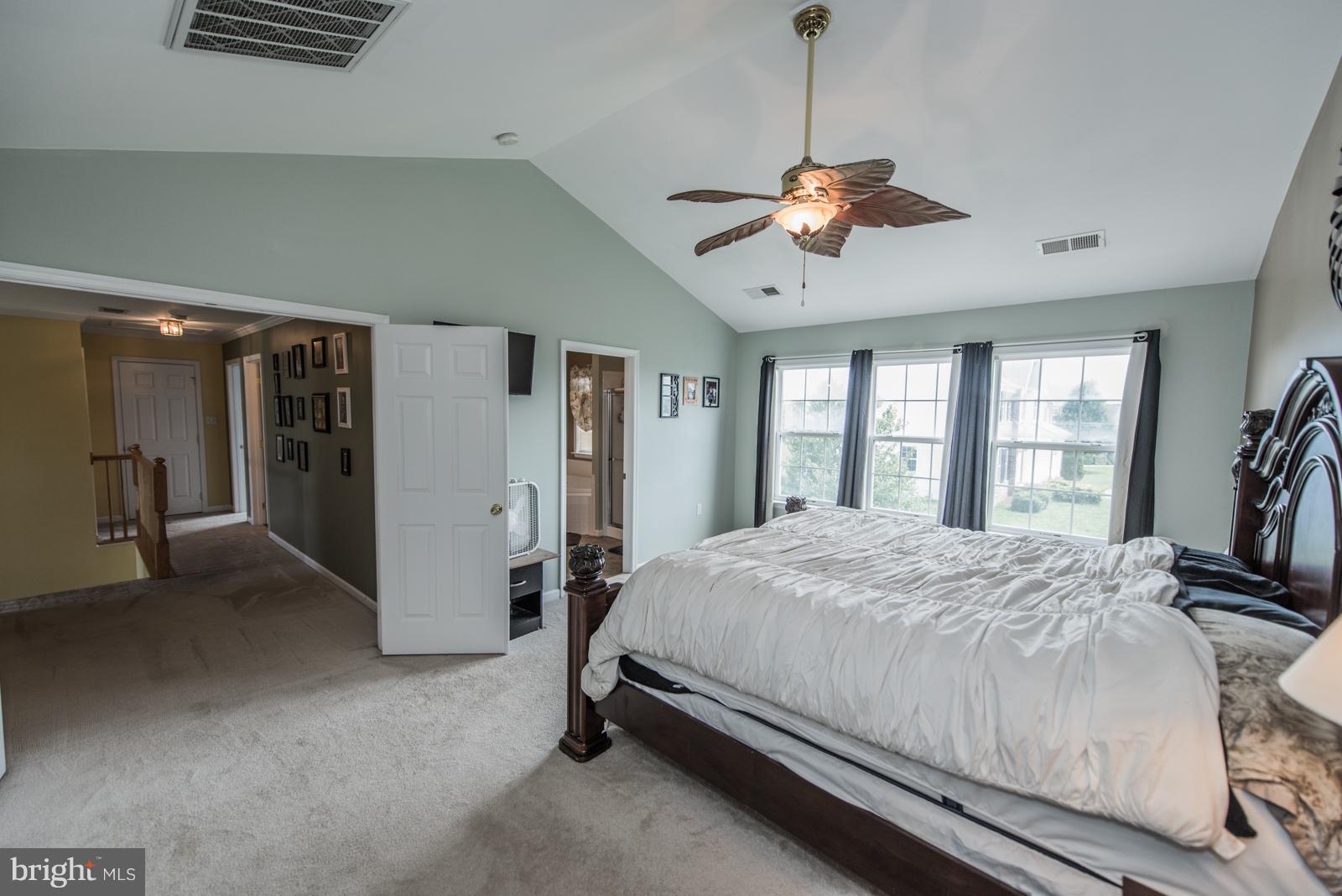 MCCAULEY CROSSING - Residential Lease