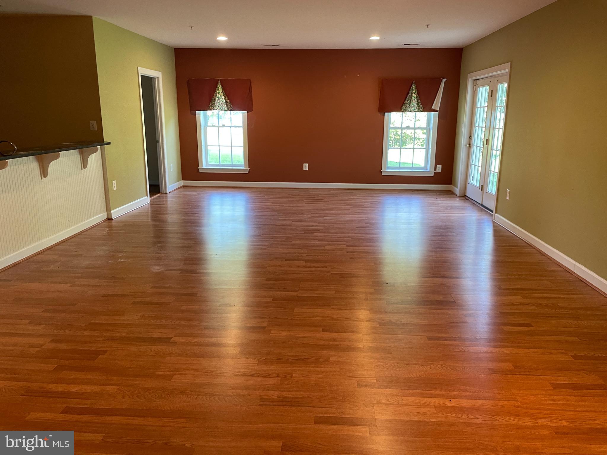 OLNEY OUTSIDE - Residential