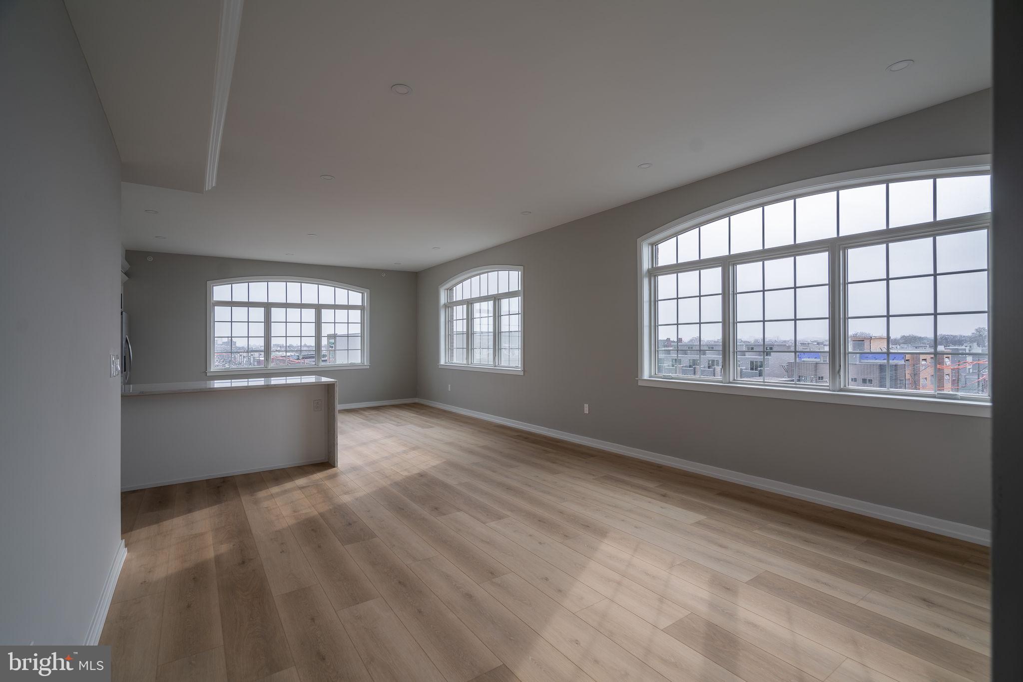 GRADUATE HOSPITAL - Residential Lease