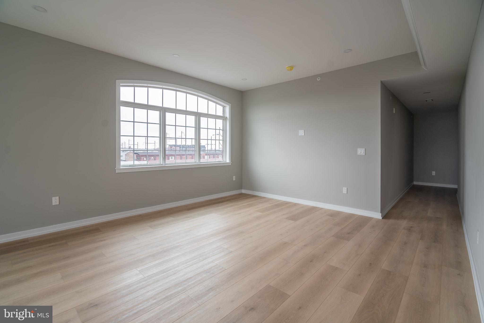 GRADUATE HOSPITAL - Residential Lease