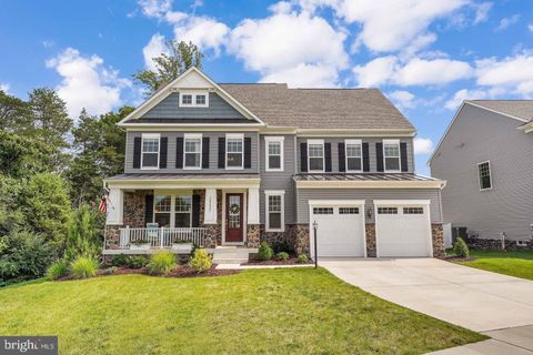 Homes For Sale - 10637 Mccormick Farm Drive<br/> MANASSAS, VA 20110