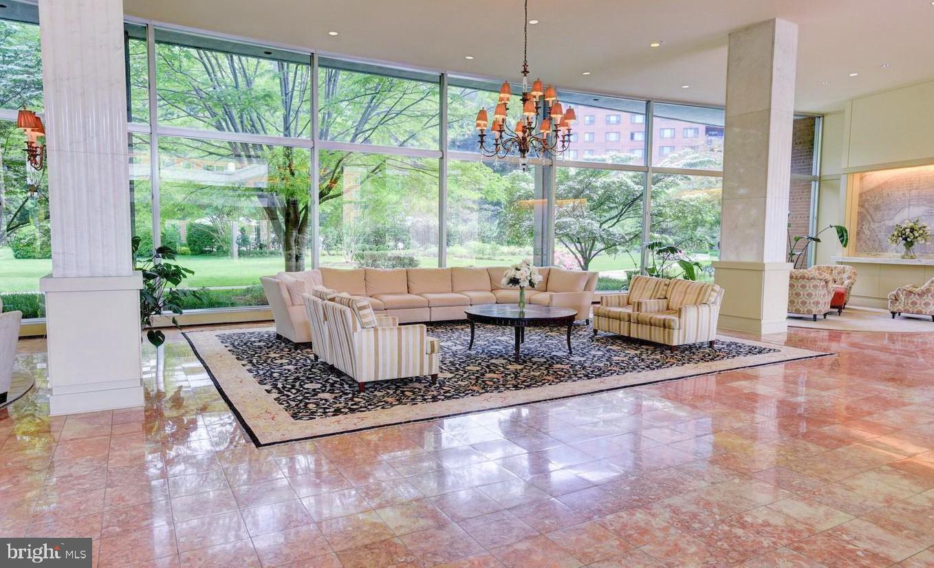 WESLEY HEIGHTS - Residential
