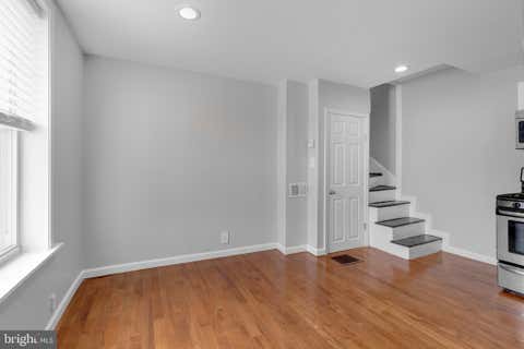 Townhouse For Rent - 1428 N Hope Street #FRONT<br/> PHILADELPHIA, PA 19122