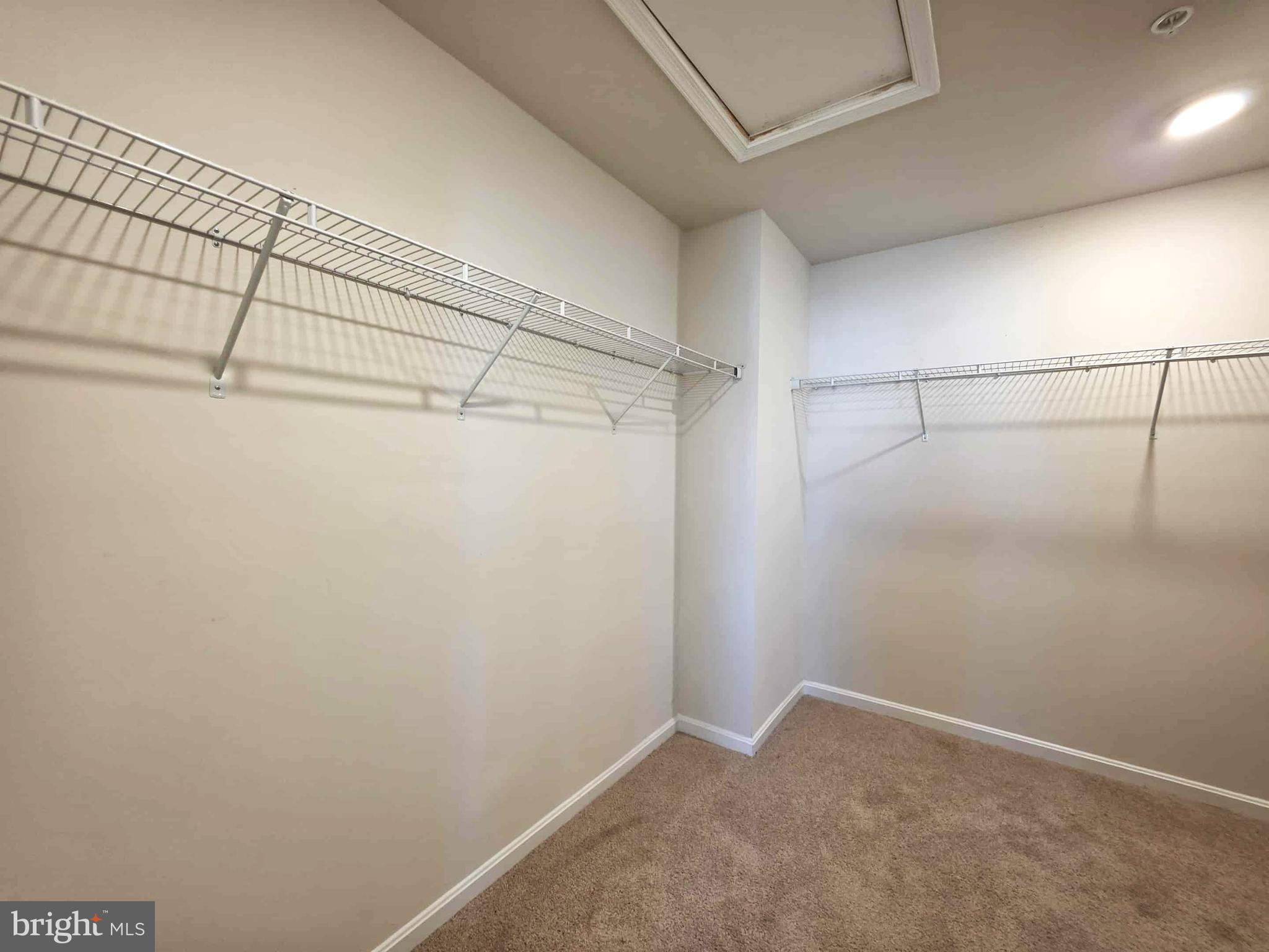 BLACKWATER LANDING - Residential Lease