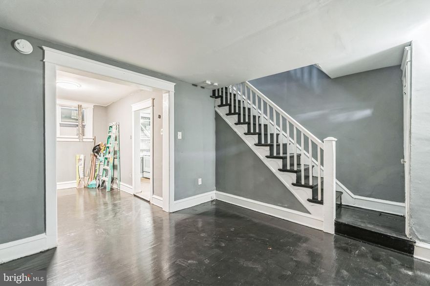 Charming and well-maintained 2-bedroom, 1-bath home in the popular area of Germantown! This cozy residence features an inviting layout and is ready for it's next owner! Perfect to add to a rental portfolio!