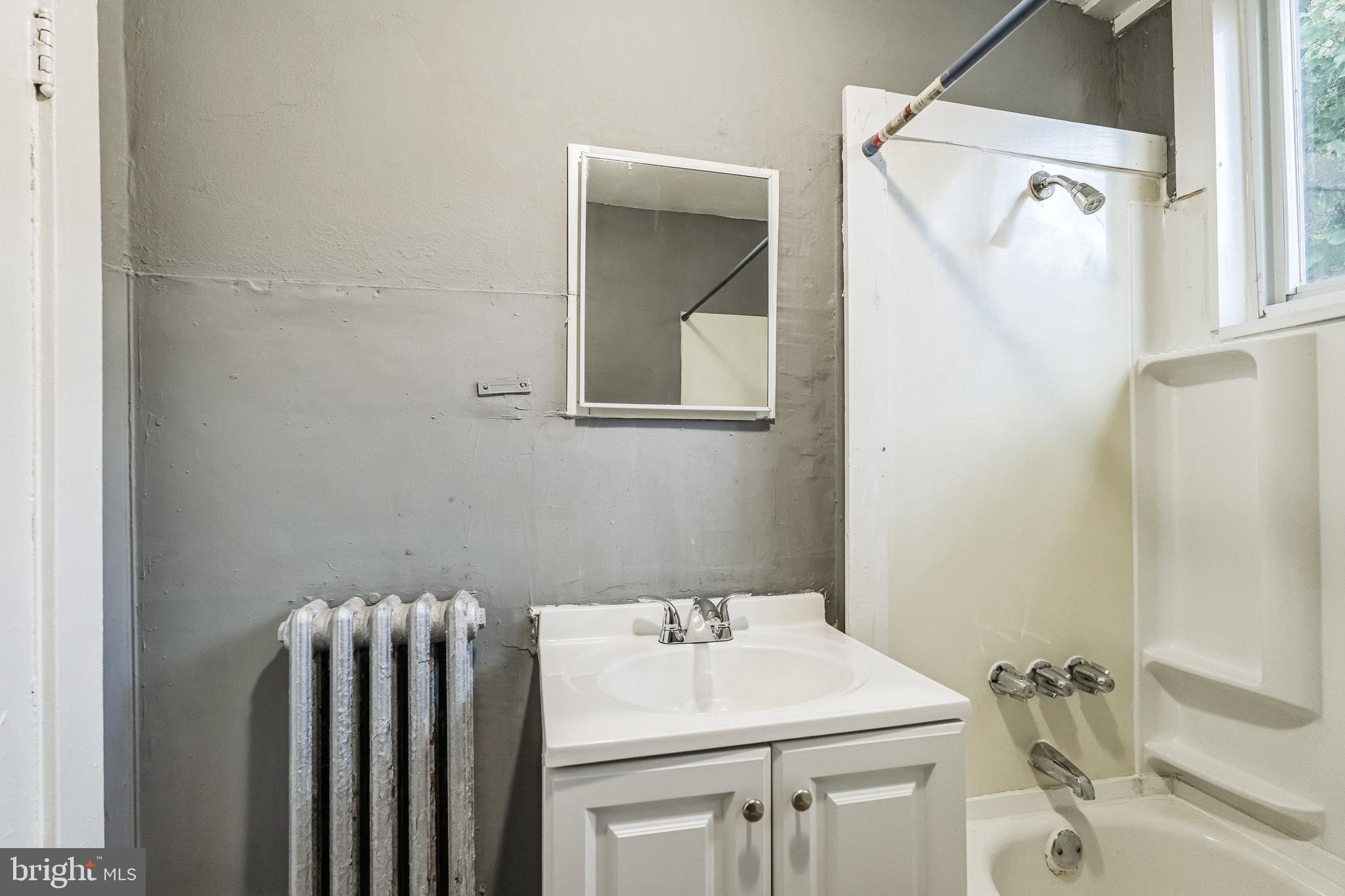 GERMANTOWN - Residential