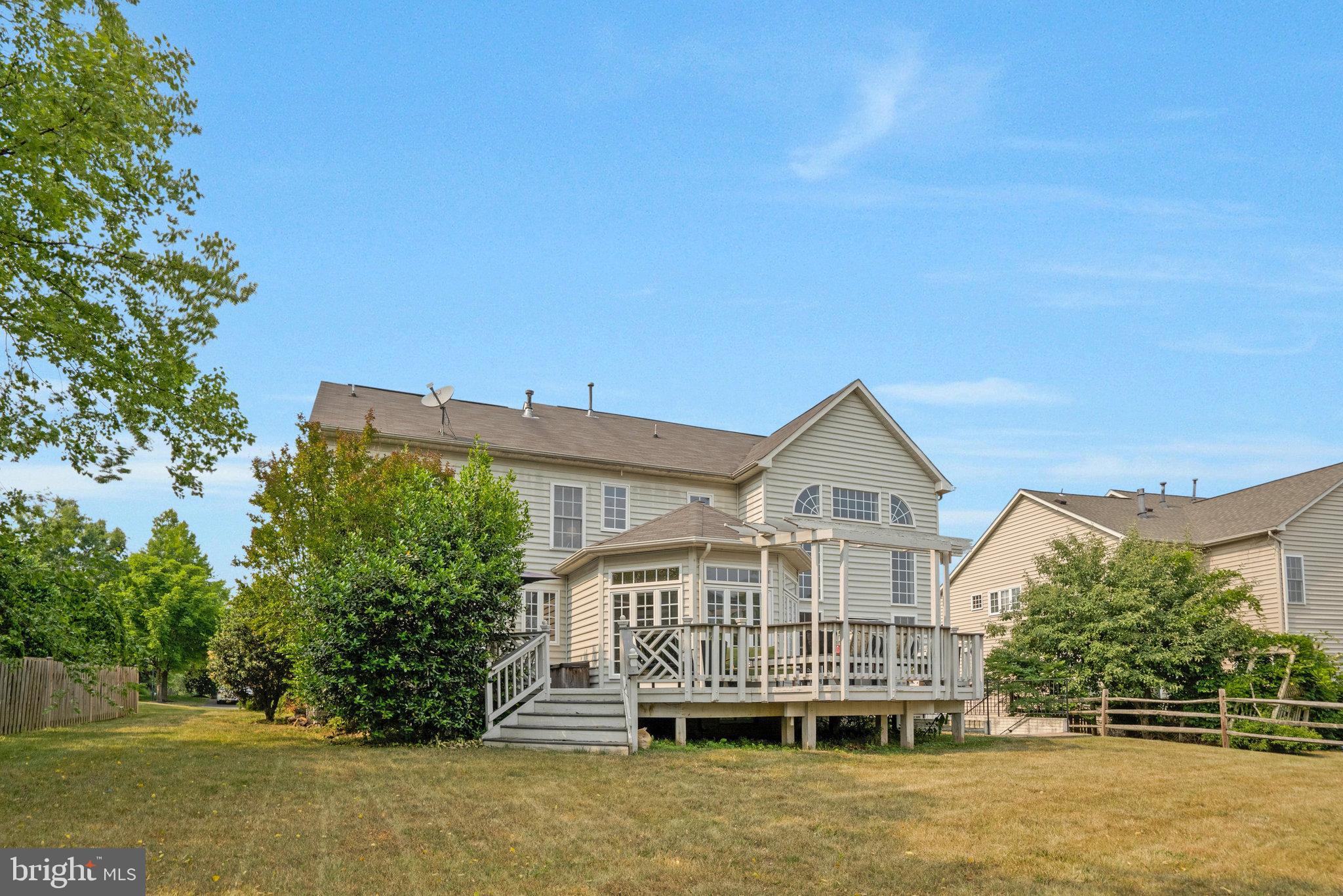 SPRING LAKES - Residential