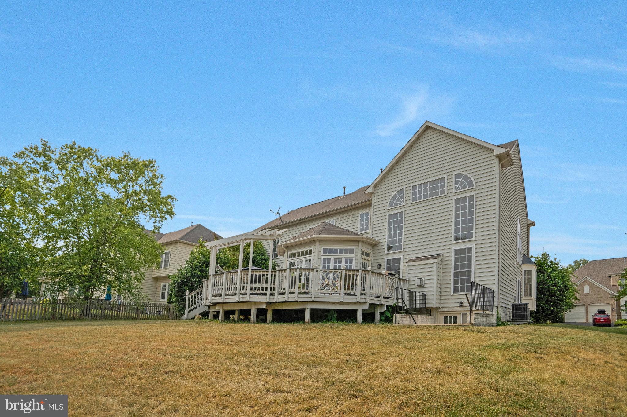 SPRING LAKES - Residential