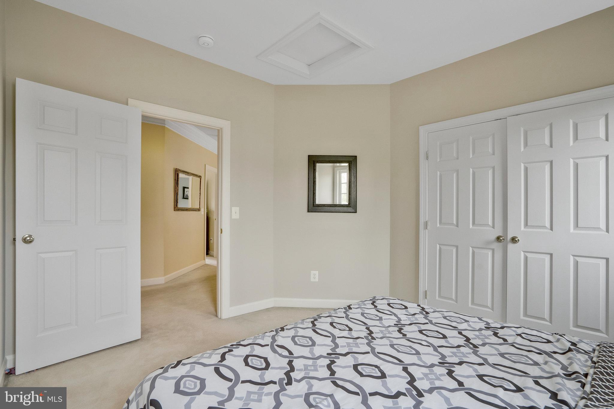 SPRING LAKES - Residential