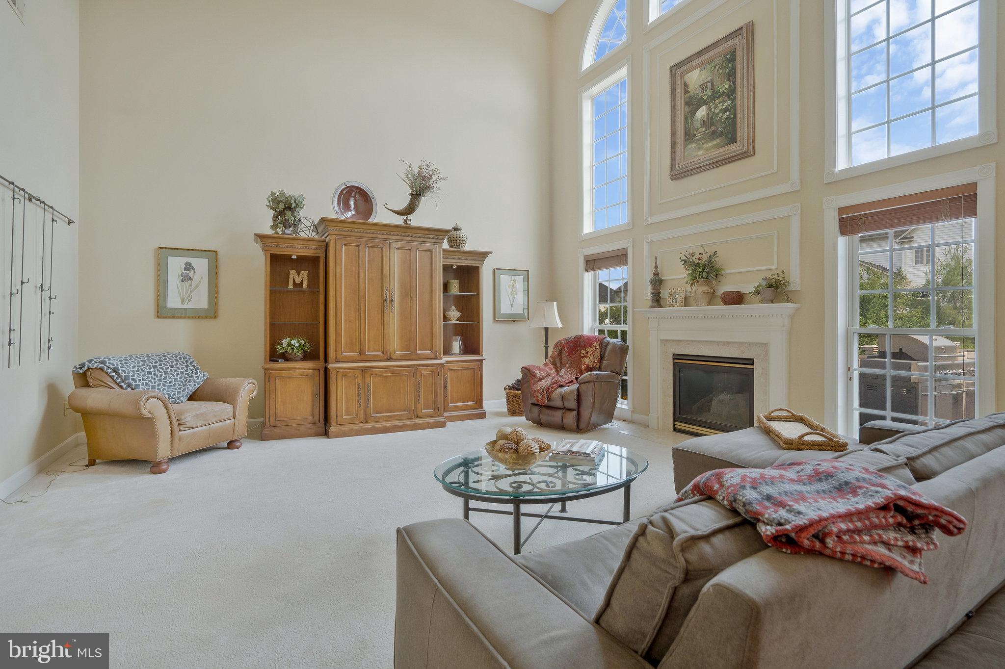 SPRING LAKES - Residential