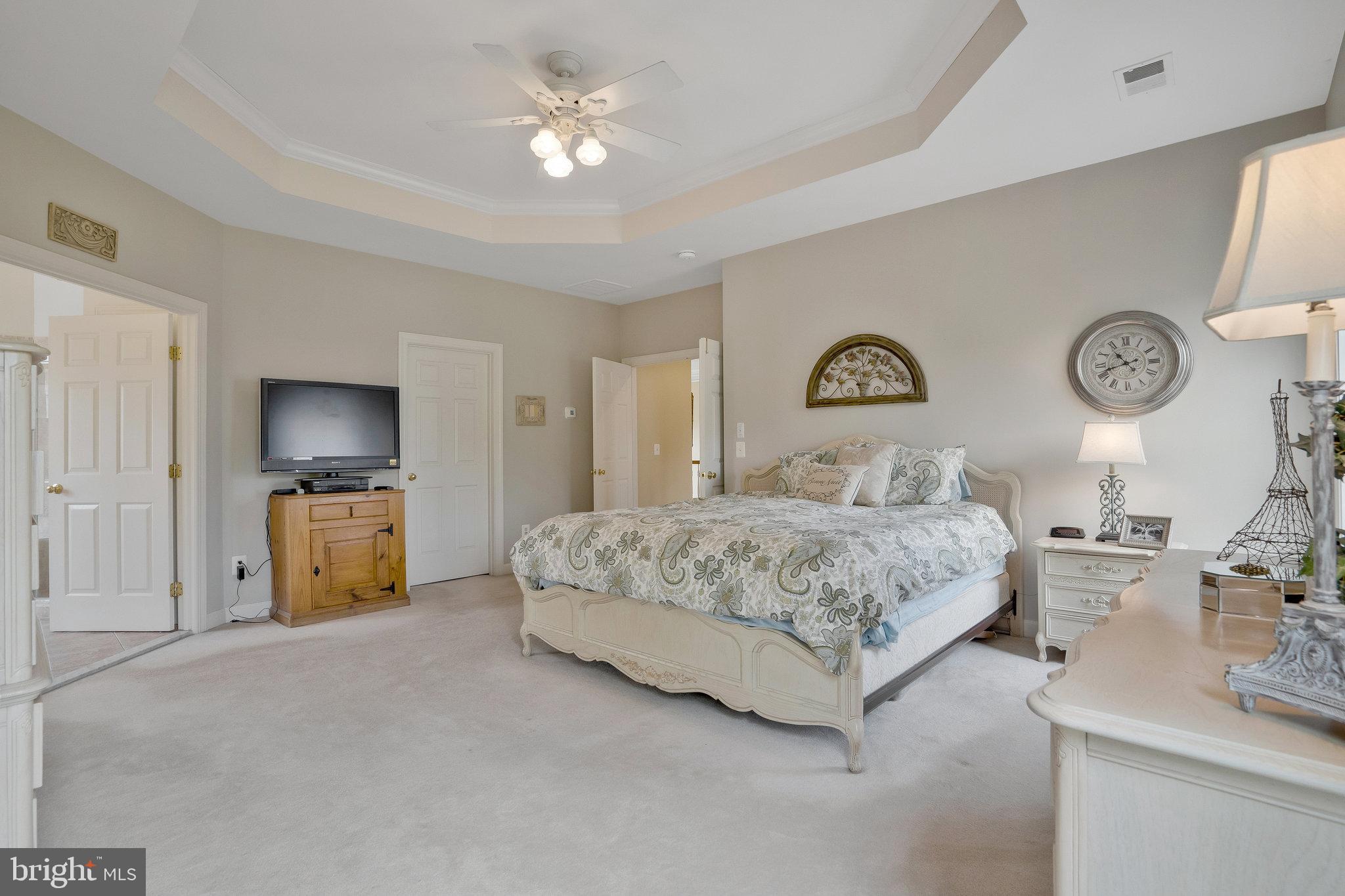 SPRING LAKES - Residential