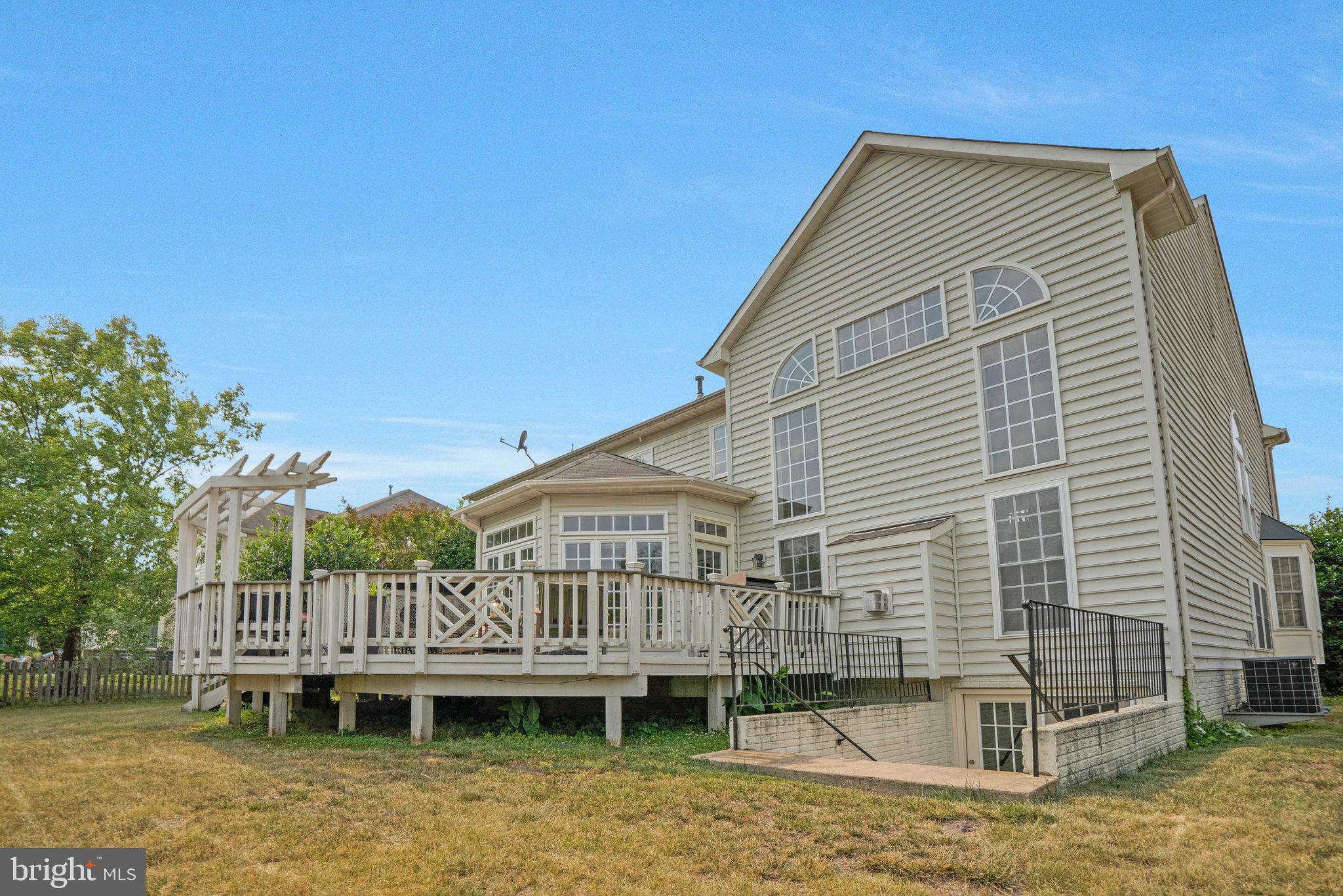 SPRING LAKES - Residential