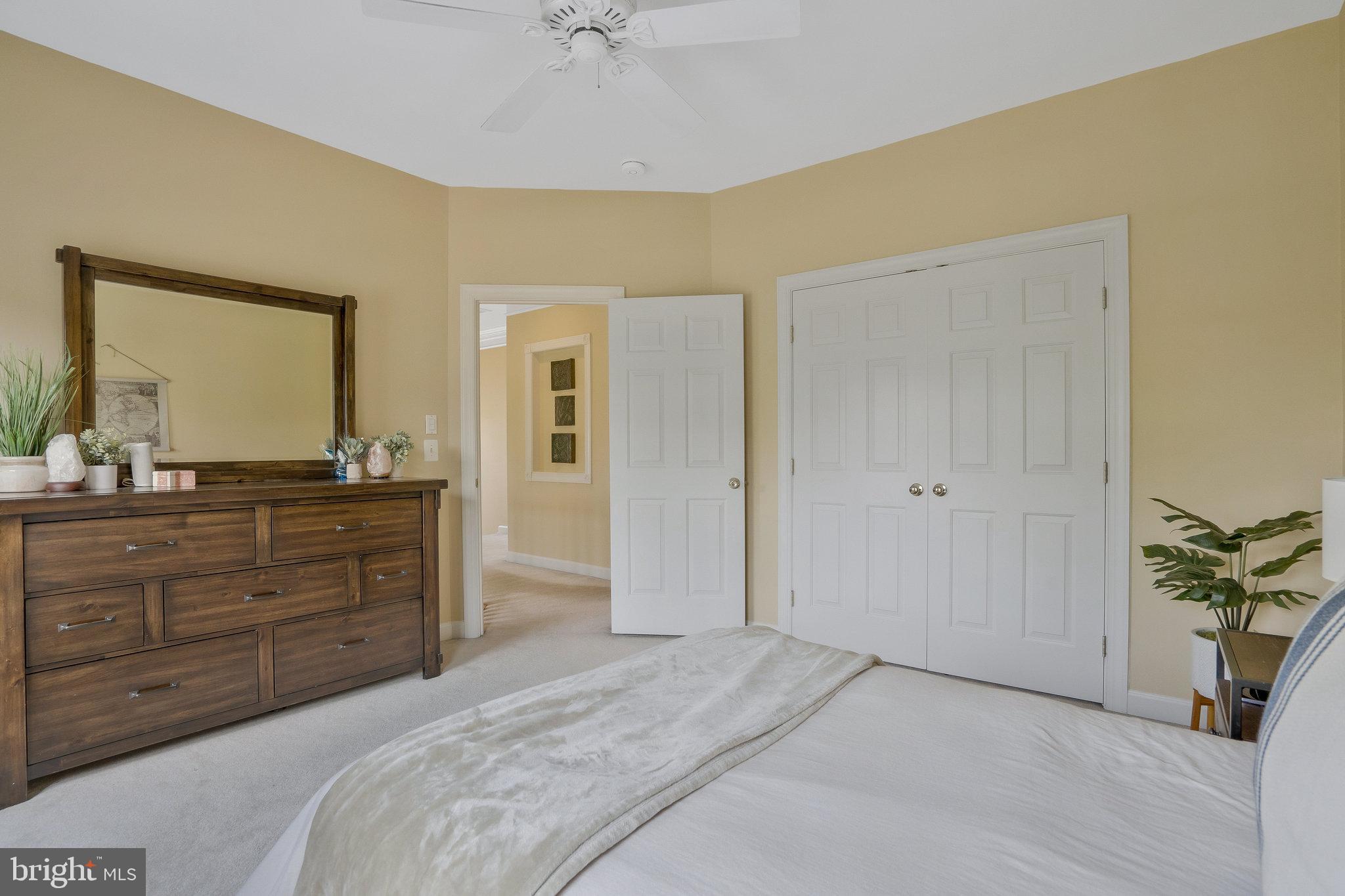 SPRING LAKES - Residential