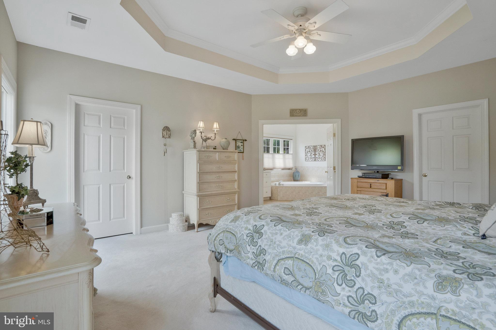 SPRING LAKES - Residential