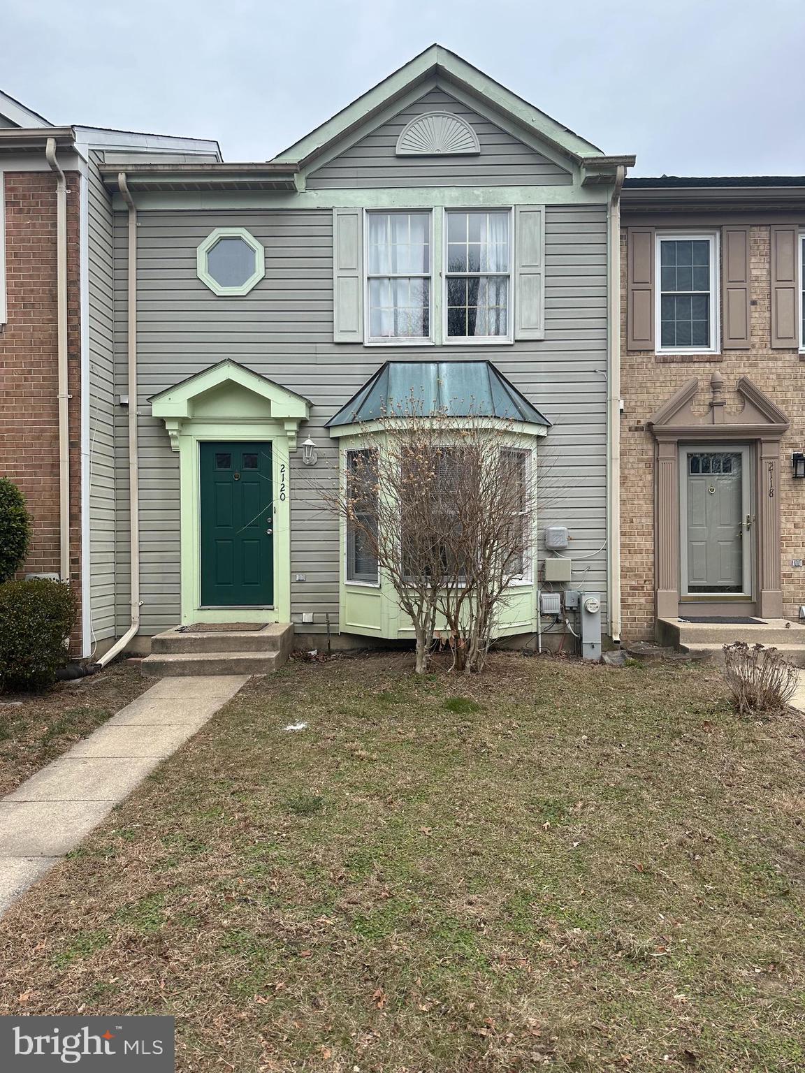 SEVEN OAKS - Residential