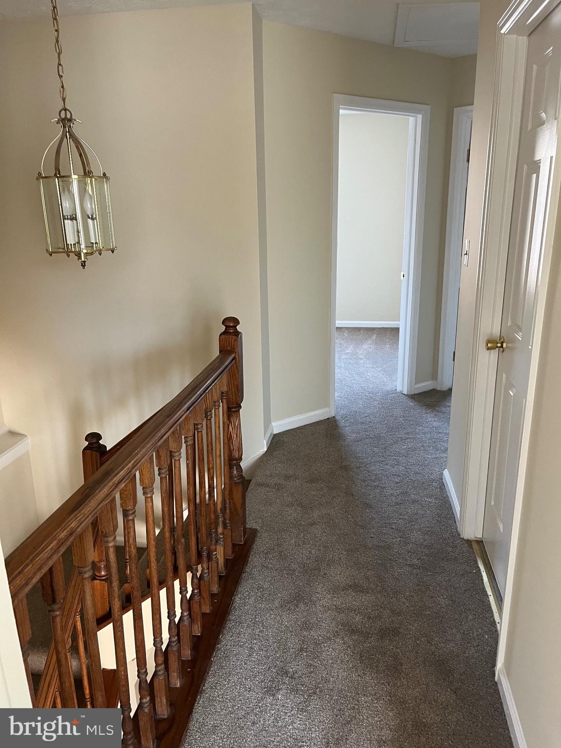 SEVEN OAKS - Residential