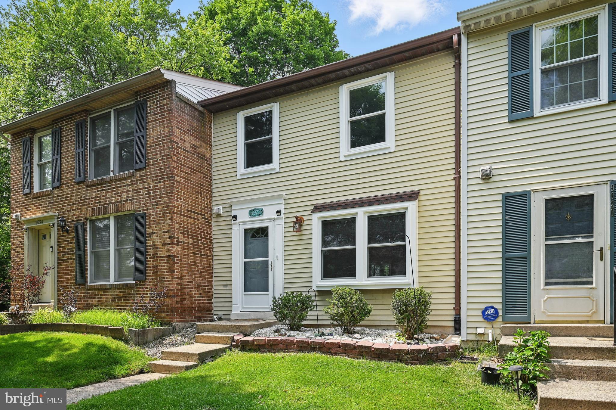 9922 OAKDALE WOODS COURT