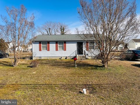 1114 MACES LANE CAMBRIDGE MD 21613