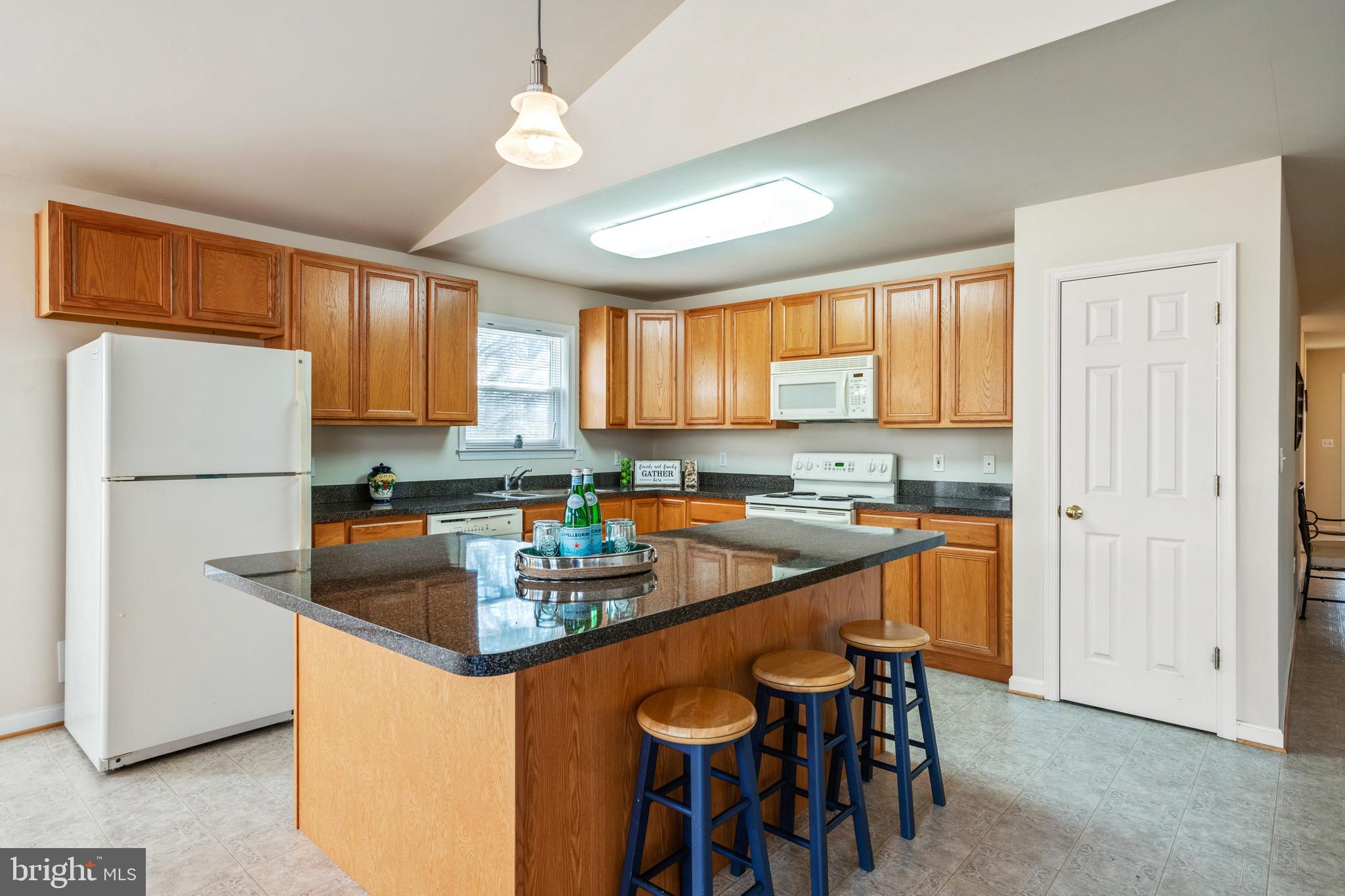 LAKE OF THE WOODS - Residential