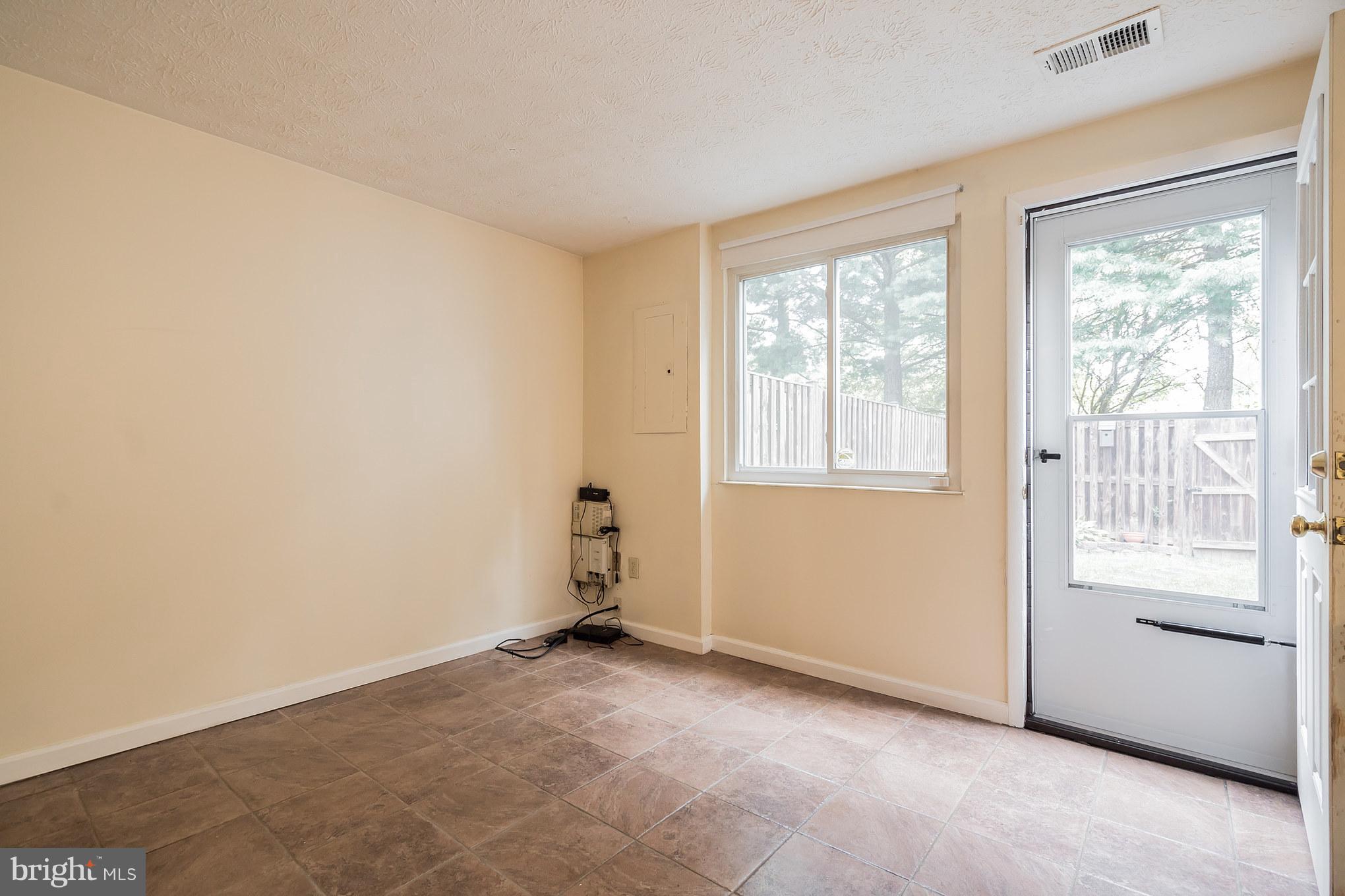 GEORGELAND VILLAGE - Residential