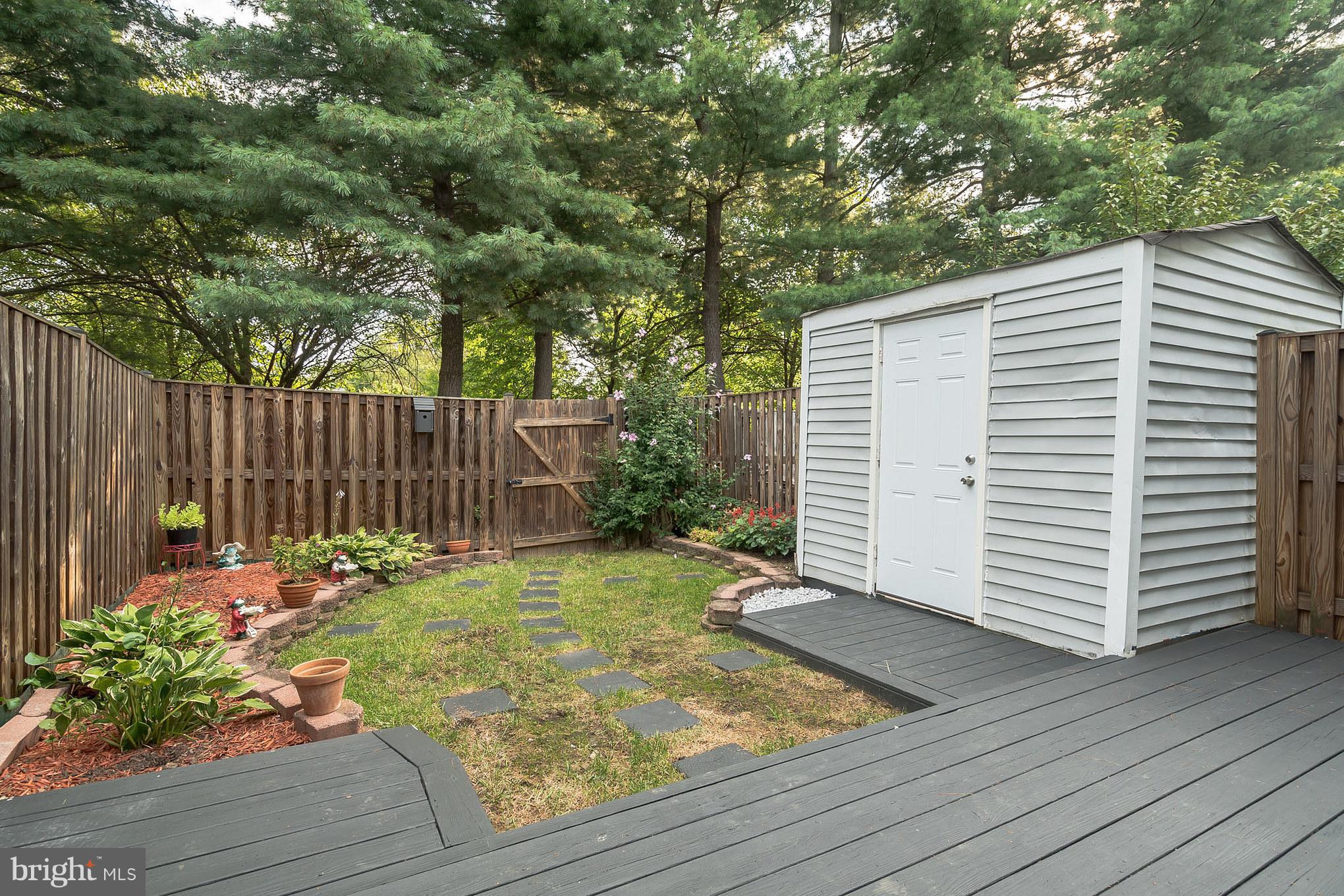 GEORGELAND VILLAGE - Residential