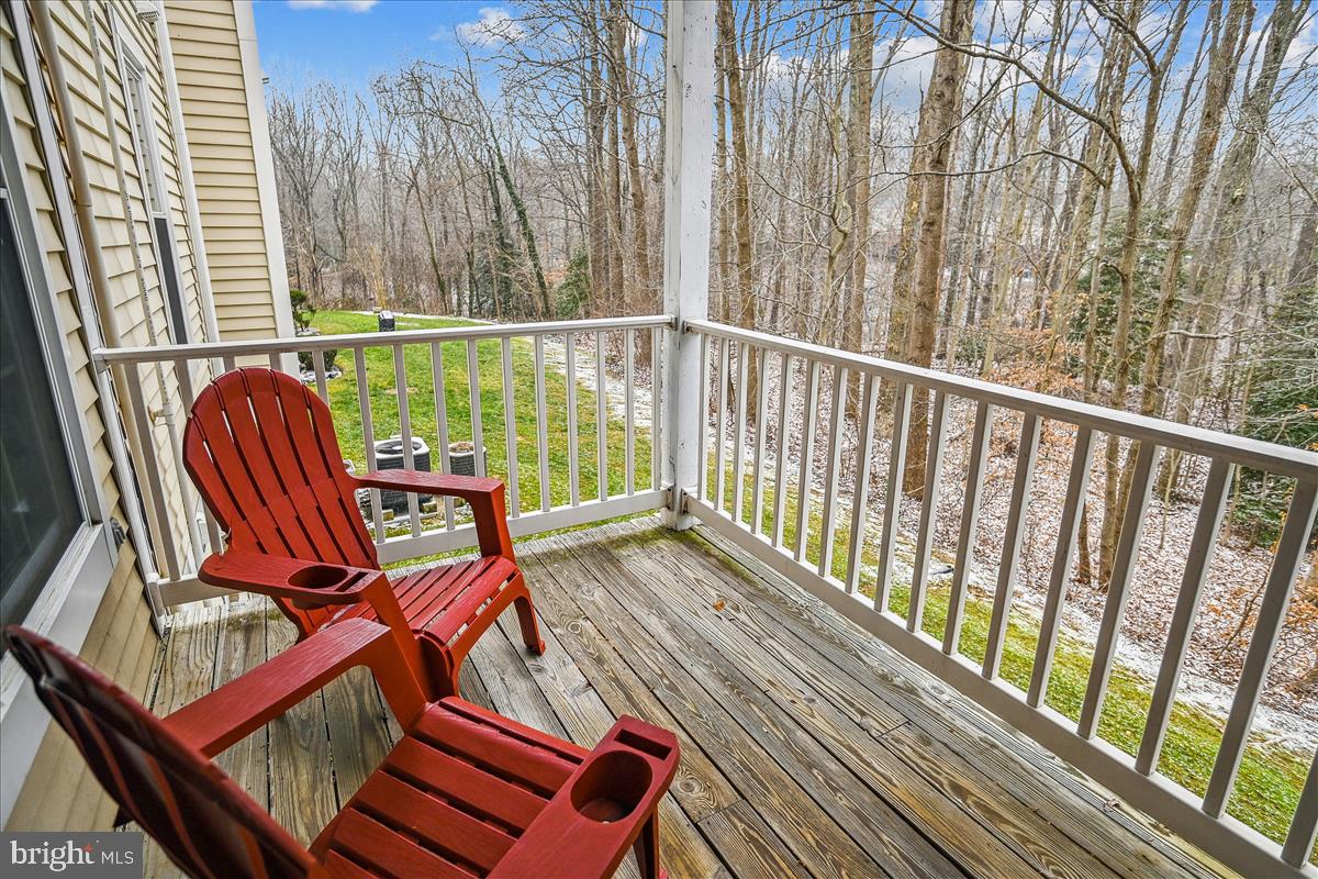 DEEP CREEK COMMONS - Residential