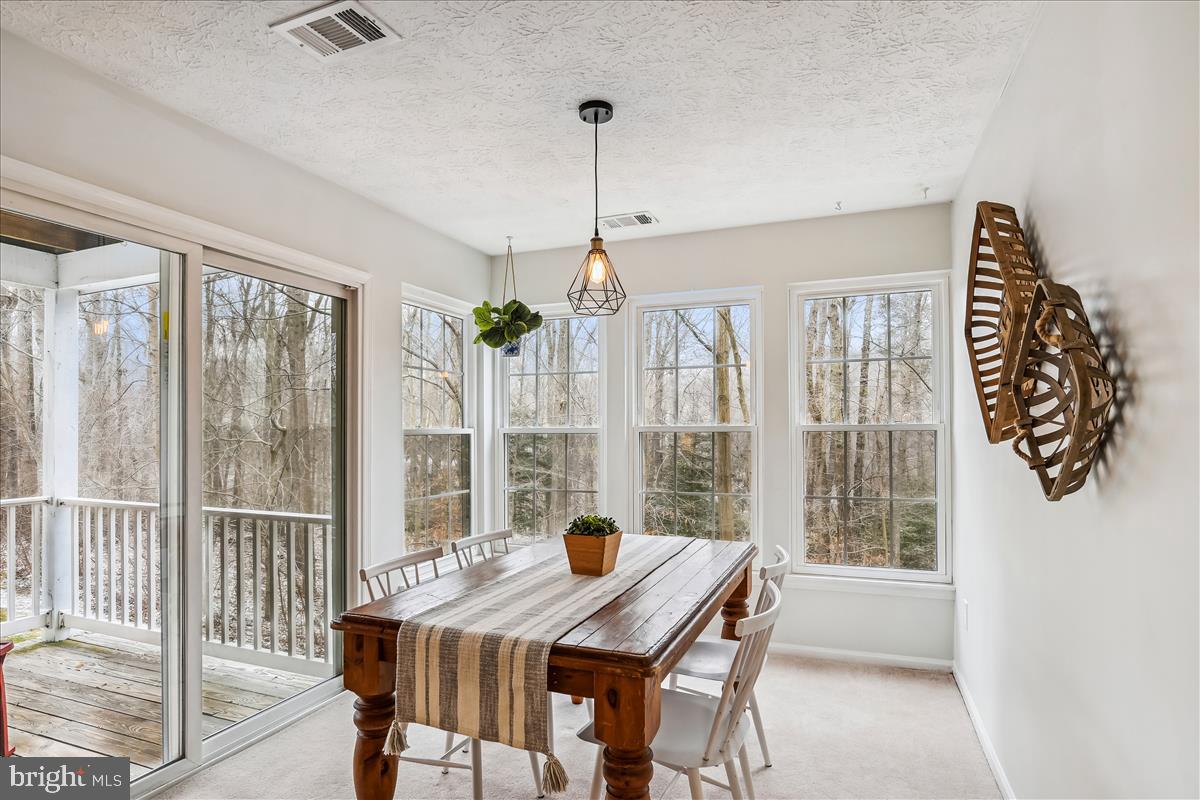 DEEP CREEK COMMONS - Residential