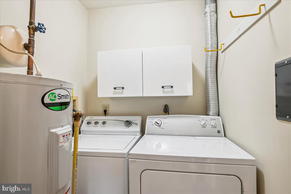 DEEP CREEK COMMONS - Residential