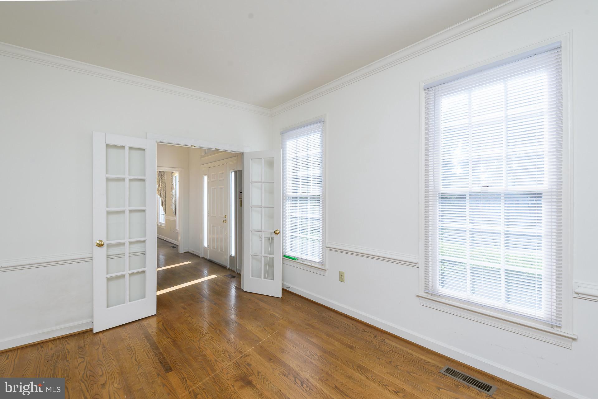 FAIRFAX HILLS - Residential Lease