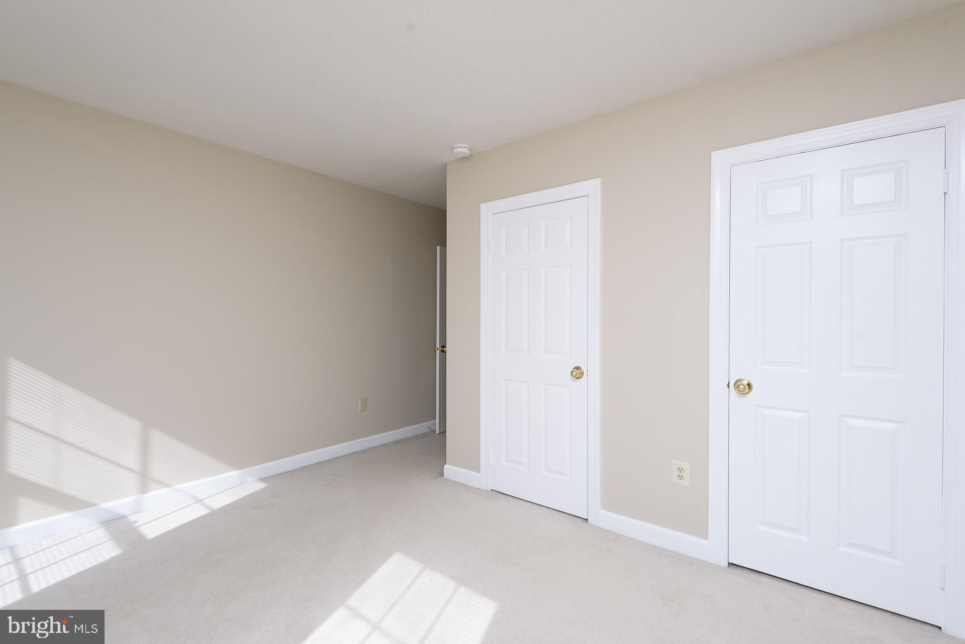 FAIRFAX HILLS - Residential Lease