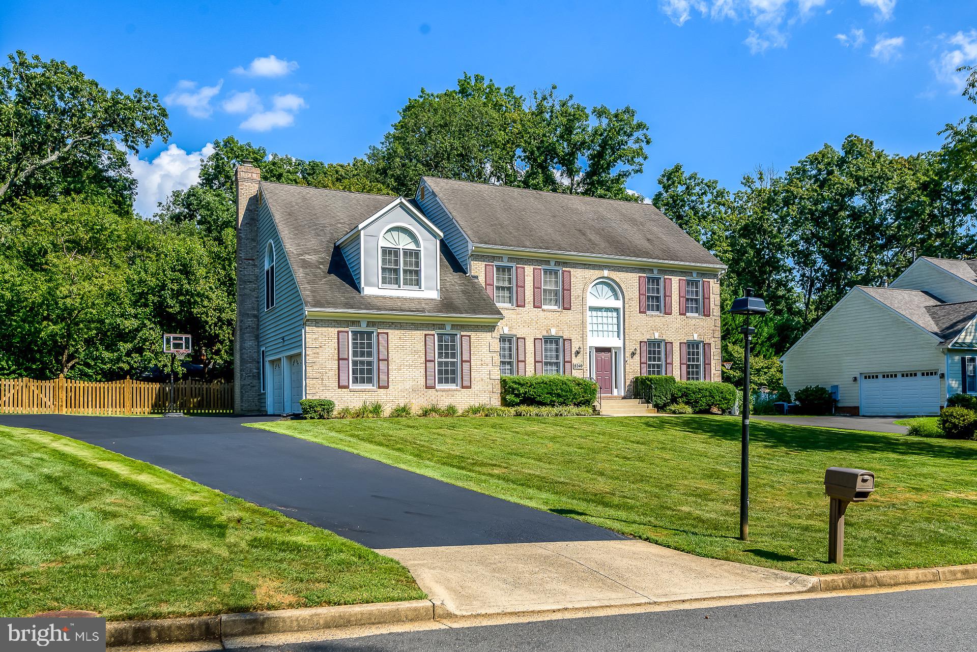 FAIRFAX HILLS - Residential Lease