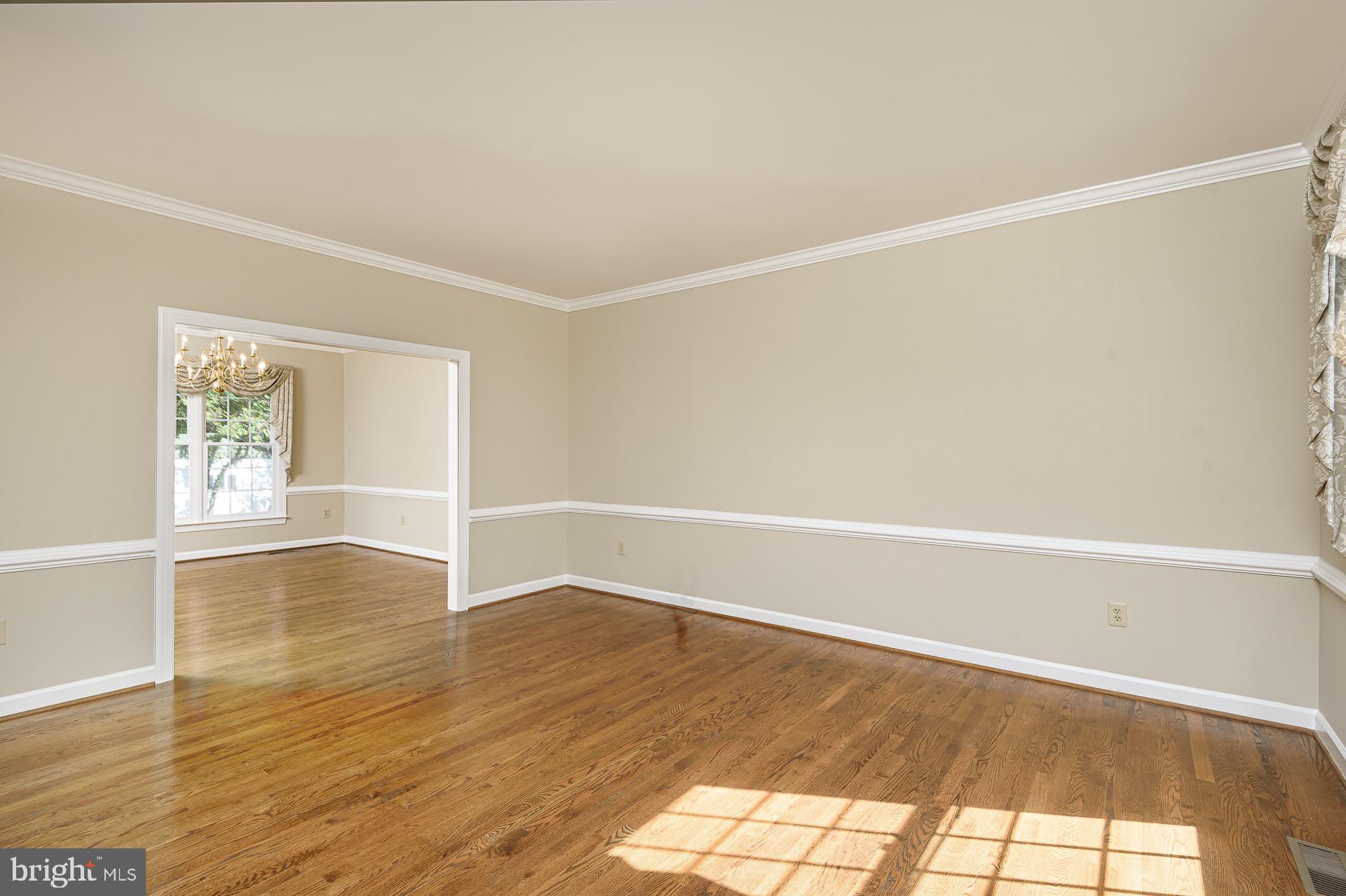 FAIRFAX HILLS - Residential Lease