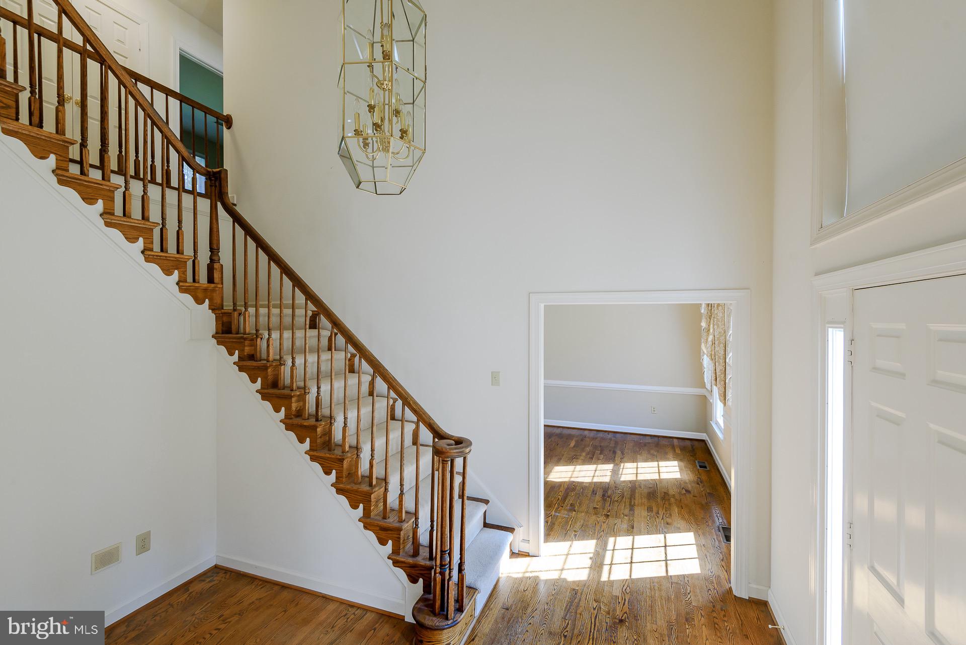 FAIRFAX HILLS - Residential Lease