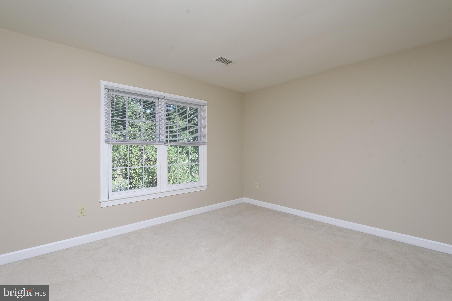 FAIRFAX HILLS - Residential Lease