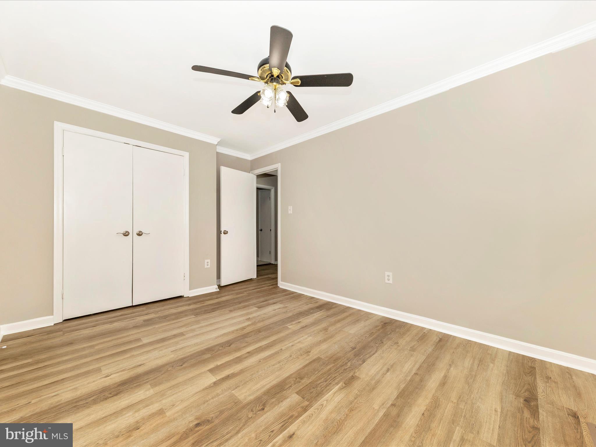 FLOWER HILL - Residential