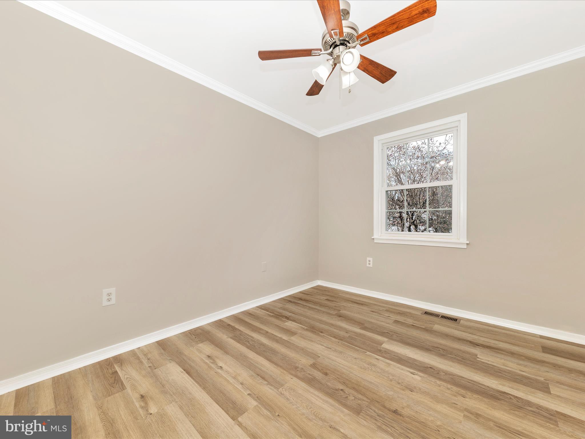 FLOWER HILL - Residential