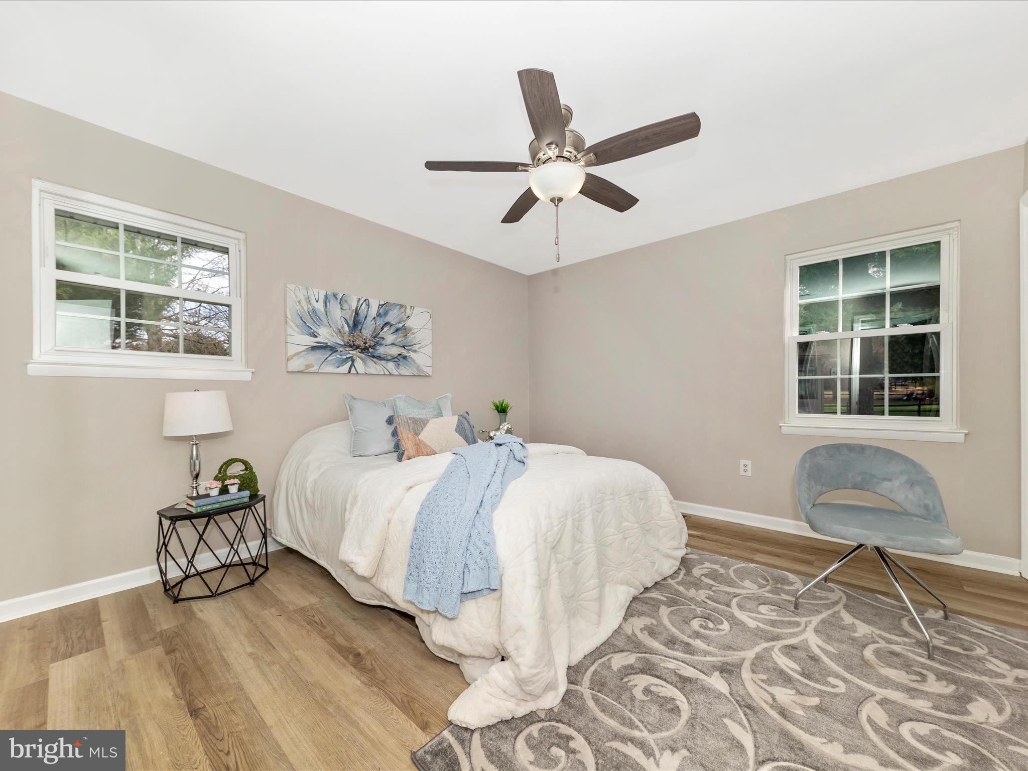 FLOWER HILL - Residential