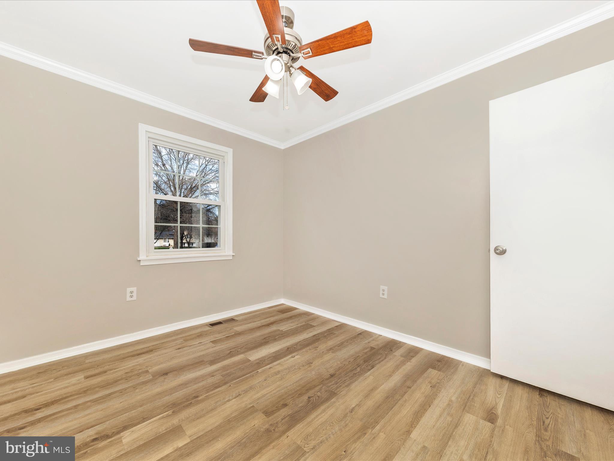 FLOWER HILL - Residential