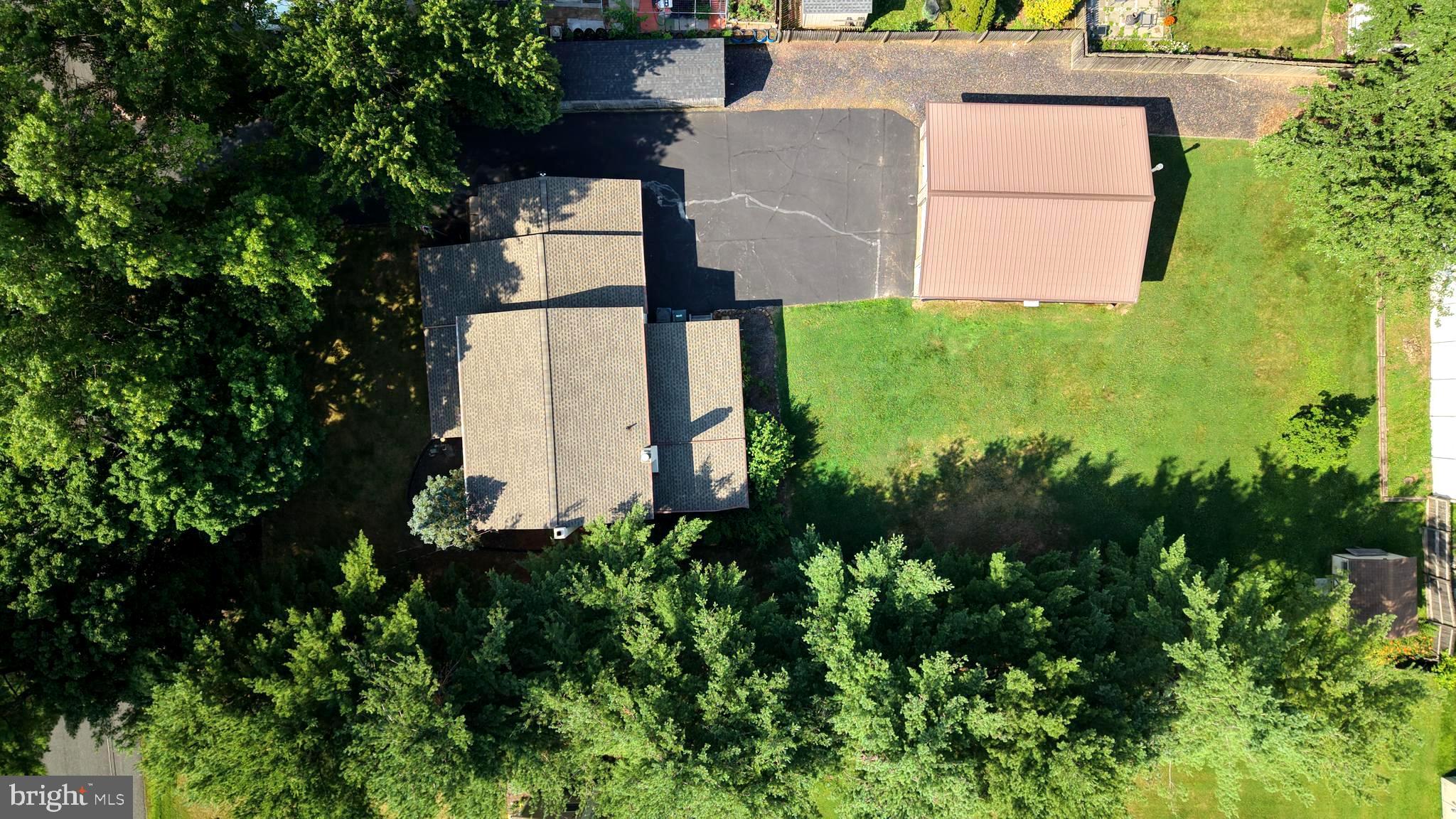 571 TOWNSHIP LINE ROAD