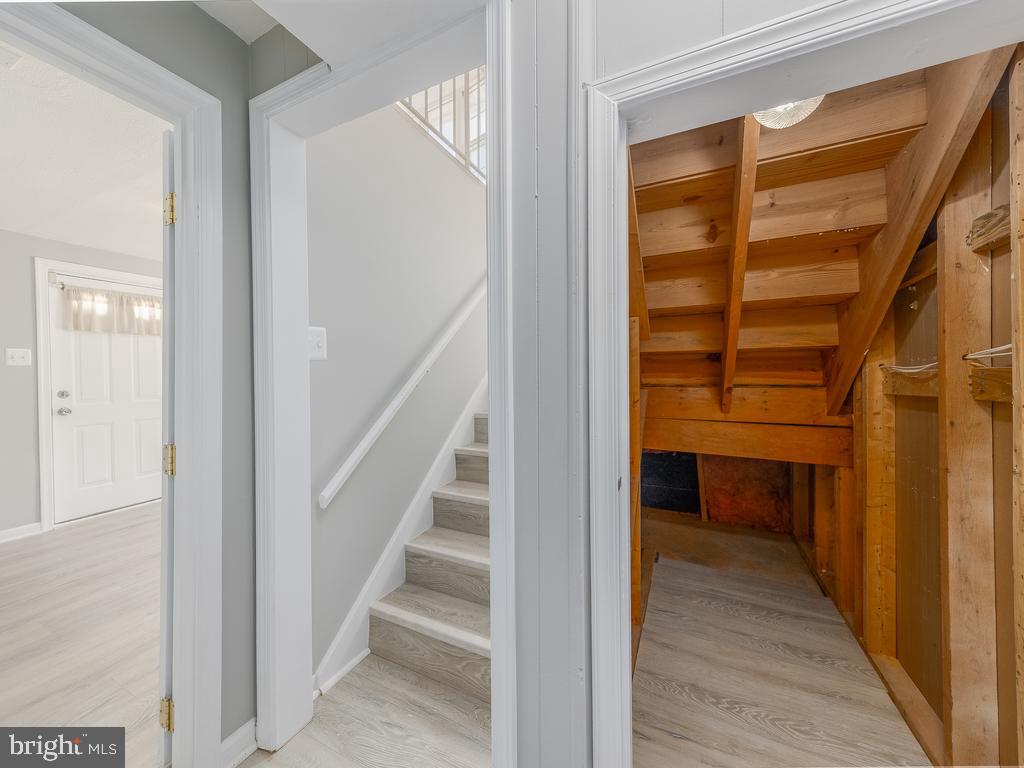 DALE CITY - Residential